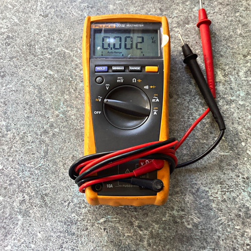 Fluke digital multimeter - fluke,